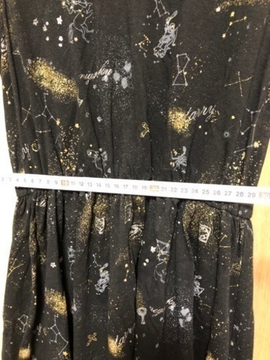 星座柄のワンピース 睦月 南行徳のワンピースの中古 古着あげます 譲ります ジモティーで不用品の処分