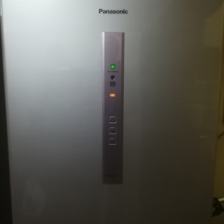 2016年製　Panasonic　３ドア冷蔵庫　（日本製）