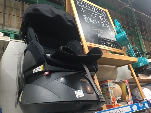 ご来店お持ち帰り出来る方限定！アプリカ チャイルドシート【トレジャーファクトリー吉川店】