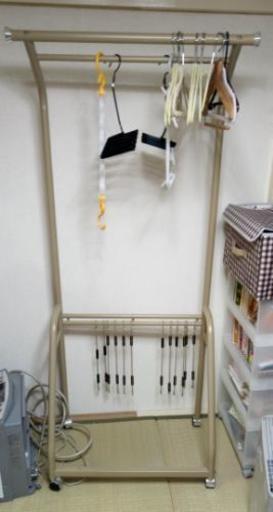 ハンガーラックニトリ二段式 Tea18 善行の収納家具 スチールラック の中古あげます 譲ります ジモティーで不用品の処分 ハンガーラックニトリ二段式 Tea18 善行の収納家具 スチールラック の中古あげます 譲ります ジモティーで不用品の処分