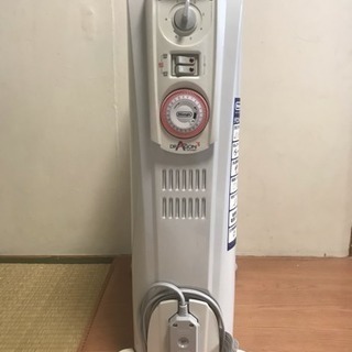 デロンギオイルヒーター「D091549EFS」