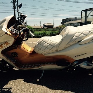 MF08カスタムフォルツァ