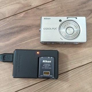 デジカメ Nikon COOLPIX  S500