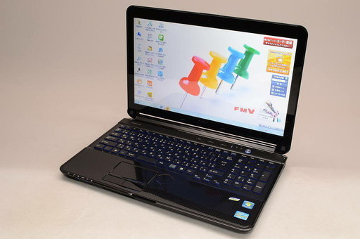 高性能　ノートパソコン　FUJITSU LIFEBOOK AH AH77/H FMVA77HBG