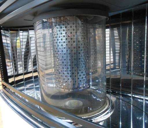 17年製 トヨトミ 煙突式ストーブ コンクリート27畳 木造17畳 HR-G650H