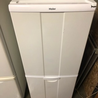 まぁまぁ綺麗な白い冷蔵庫  安いっ！