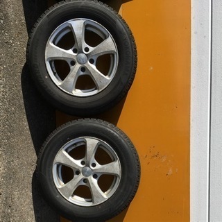 取り引き中】205/65 R15 スタッドレスタイヤ
