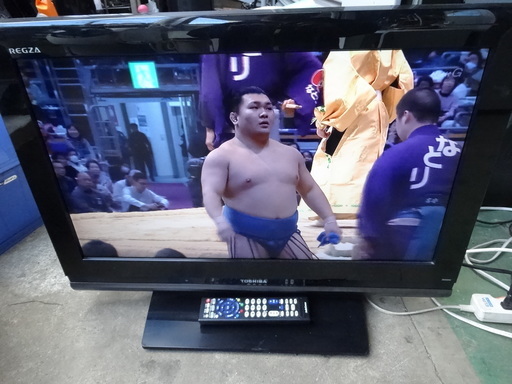 西６５　東芝　液晶テレビ　２６型　２６A９００