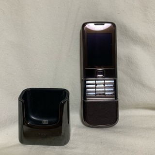 NOKIA携帯電話『8800e Sapphire Arte 』純正バッテリー付 NOKIA携帯電話『8800e Sapphire Arte 』純正バッテリー付 NOKIA 8800