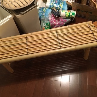竹でできた椅子