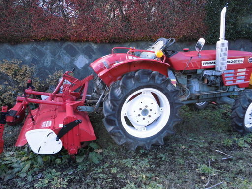 ヤンマー4WD　YM2610D　26馬力