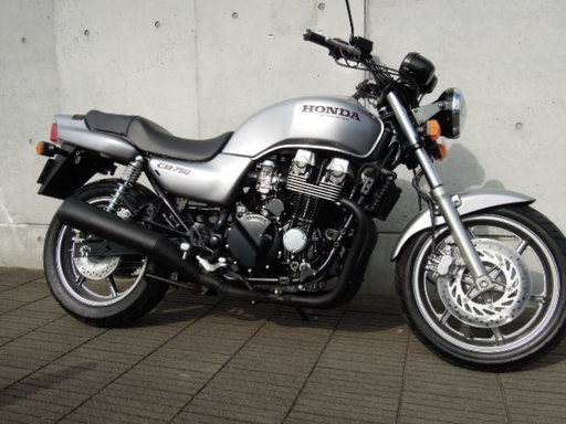 CB750　走行40KM　車検32年11月