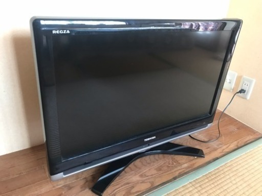 32型 東芝 REGZA (2008年製)