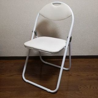 折りたたみ椅子 パイプ椅子 折り畳み椅子 白 ホワイト