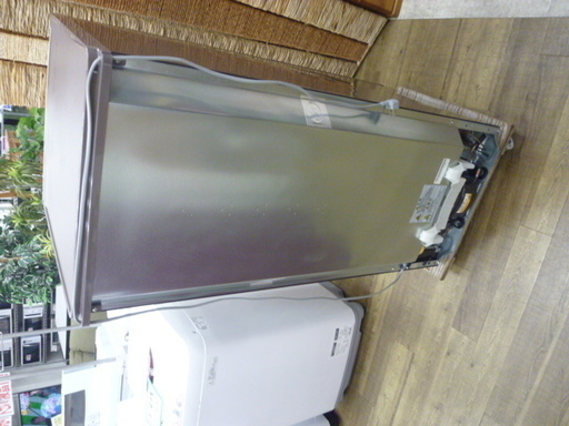 R 中古 Panasonic ２ドア冷蔵庫（138L・右開き） NR-B143W 2011年製