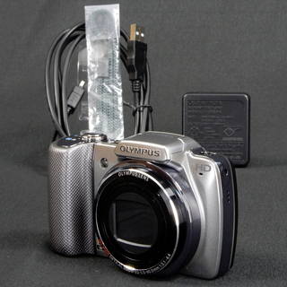 OLYMPUS デジタルカメラ SZ-10 シルバー 1400万...