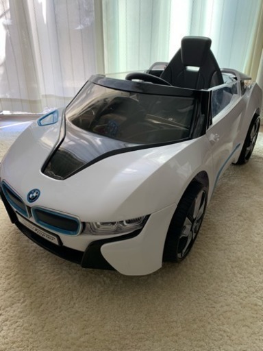 アヴィーゴBMW-i8