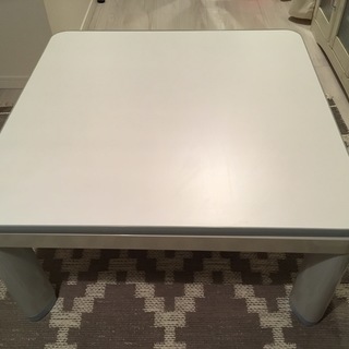 こたつテーブル（ホワイト）　75cm×75cm