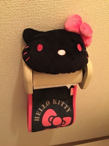 キティ トイレットペーパー入れ