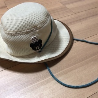 ミキハウスメッシュ帽子