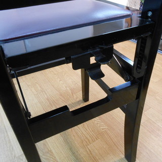 メーカー不明 ピアノ椅子 トムソン イス 高さ調節可能 ブラック 39×41×86㎝ 昇降 いす チェア 札幌市 清田区 平岡