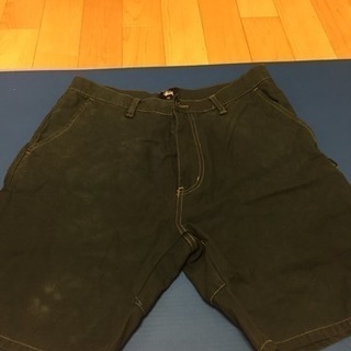 STUSSY  ハーフパンツ 32インチ 中古