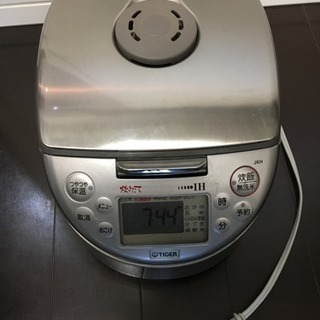 【取引完了】炊飯器 タイガー JKH-G100 5.5合