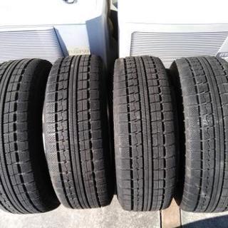 スタッドレスタイヤ☆215/60R16