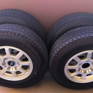 値下げ！！ｽﾀｯﾄﾞﾚｽﾀｲﾔｱﾙﾐｾｯﾄ100系ﾊｲｴｰｽｽｰﾊﾟｰGL