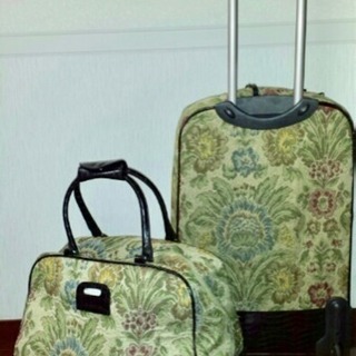 リズ クレイボーン　ボストンキャリーバッグ　キャリーケース　キャリーバッグ 生活雑貨 新品 liz claiborne リズクレイボーン♪トランク スーツ