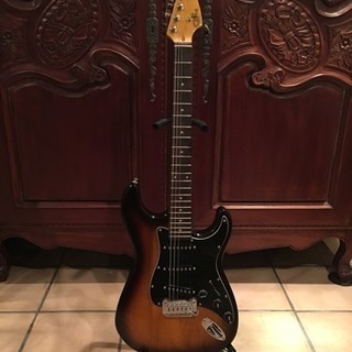 G&L Tribute S-500 Tobacco Sunburst