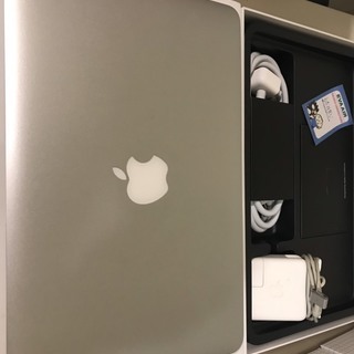 MacBook Air 13インチ メモリー４gb