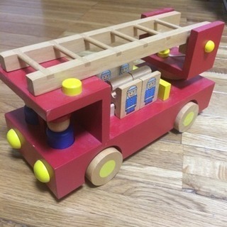 消防車 おもちゃ カタカタ