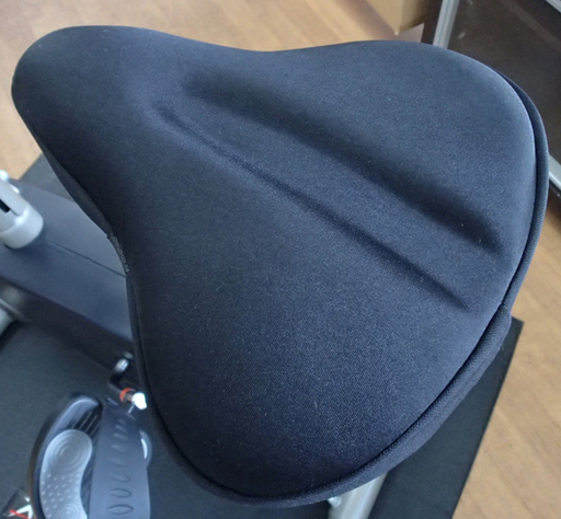 ALINCO エアロバイク マット、シートカバーつき