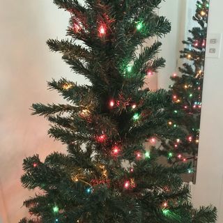 アメリカ製182cmライト付クリスマスツリー &ニトリのオーナメント
