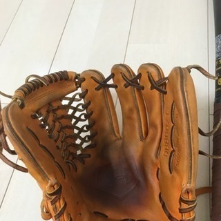 野球硬式ローリングスバット&アンダー硬式グローブ