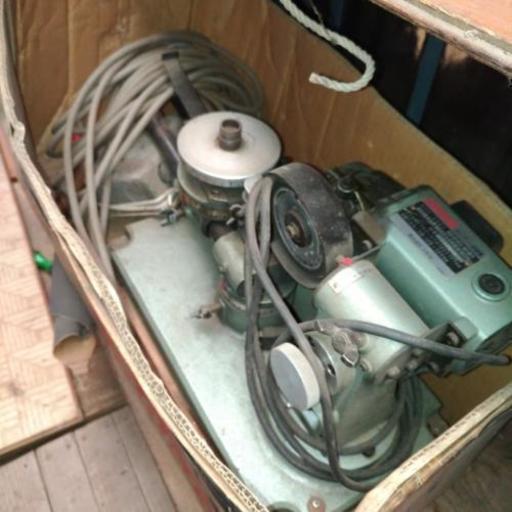 チップソー研磨機　マキタ