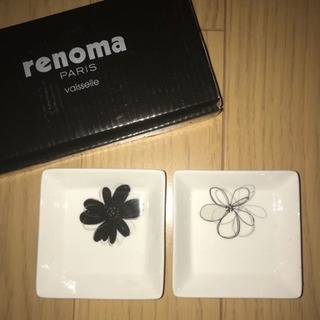 新品 レノマ renoma♪小鉢 小皿２枚 スクエアプレート ア...
