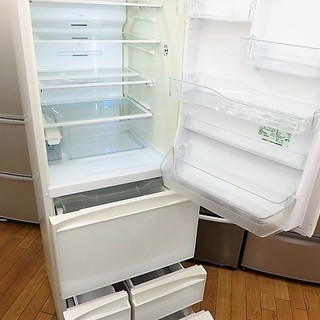 【6ヶ月間の動作保証付き⭐︎】TOSHIBA 5ドア冷蔵庫のご紹介です！！ トレファク鶴ヶ島店】6ヶ月の動作保証付！TOSHIBAの5ドア冷蔵庫！！