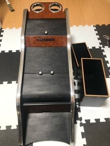 エルグランド e51 センターコンソールボックス DAD D.A.D / GARSON