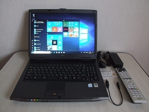 Fujitsu FMV-BIBLO NF55Y/D ノートパソコン 3