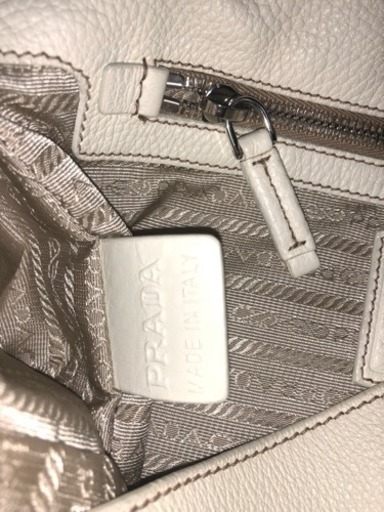 最終値下げ プラダバッグ ギャランティ付き 美品・ギャランティ付属