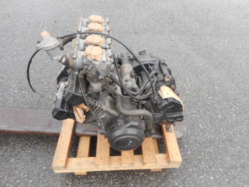 ヤマハ　FZR400用　中古エンジン