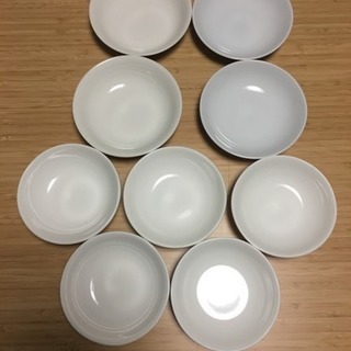 白い食器 小5枚 中4枚