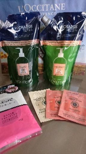 値下げ￥1,500以上お得★全て新品未使用★ロクシタンファイブハーブスシャンプーシャンプー\u0026コンディショナーORBIS洗顔クリーム＋おまけ