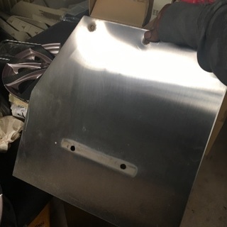 2トンエルフダンプ ステンレスフェンダー