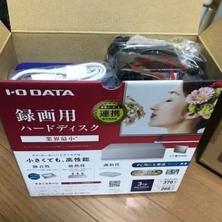 ほぼ新品＊外付けハードディスク IOデータ（国産）3TB