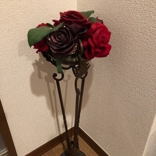 薔薇のオブジェ。