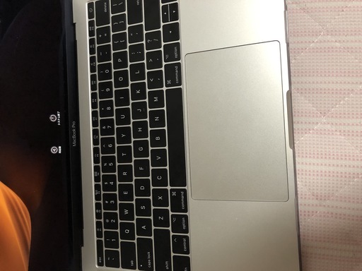 商談中】MacBook 商談中)MacBook Pro 2017 touchbar無し 英字 