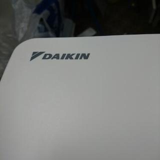 ダイキンエアコンAN25SFSK-W⭐2015年製